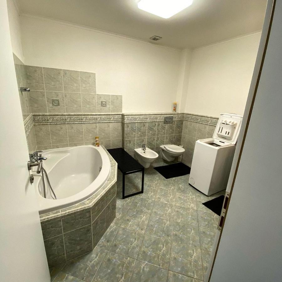 Apartments Renesance Бойниці Екстер'єр фото