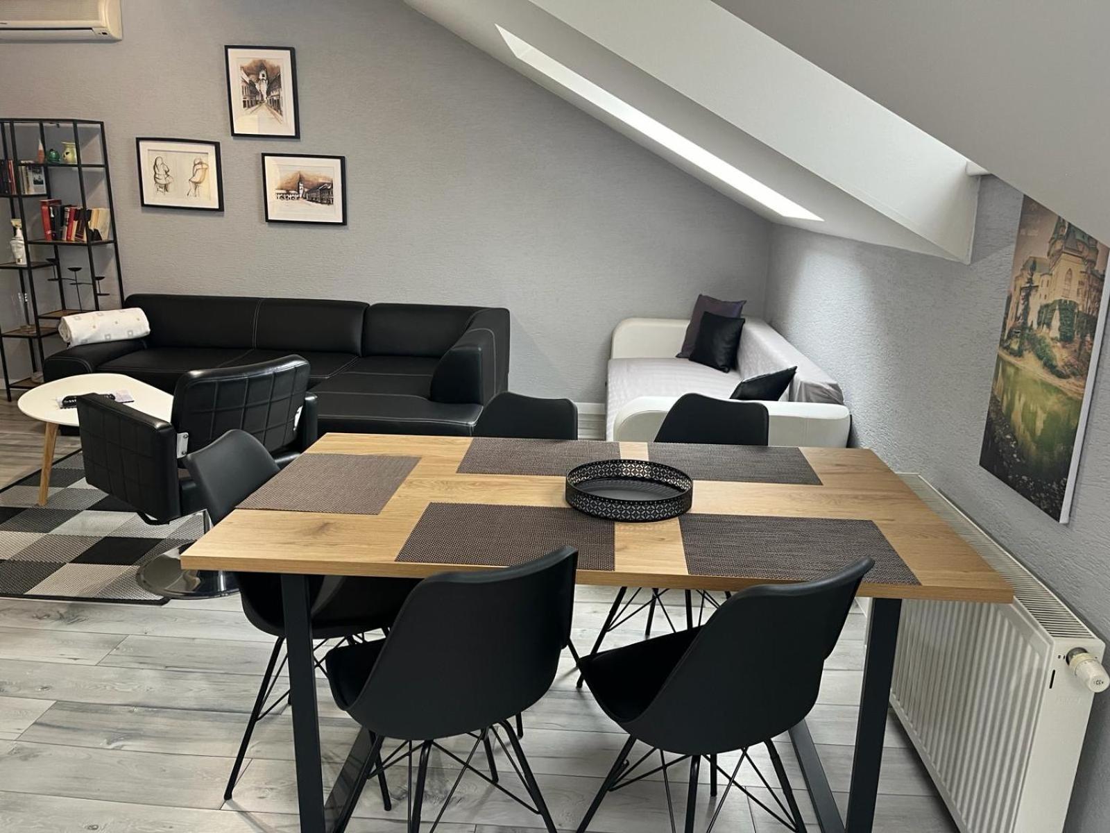 Apartments Renesance Бойниці Екстер'єр фото